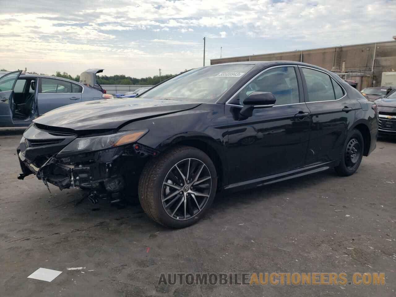 4T1G11AK7PU786167 TOYOTA CAMRY 2023