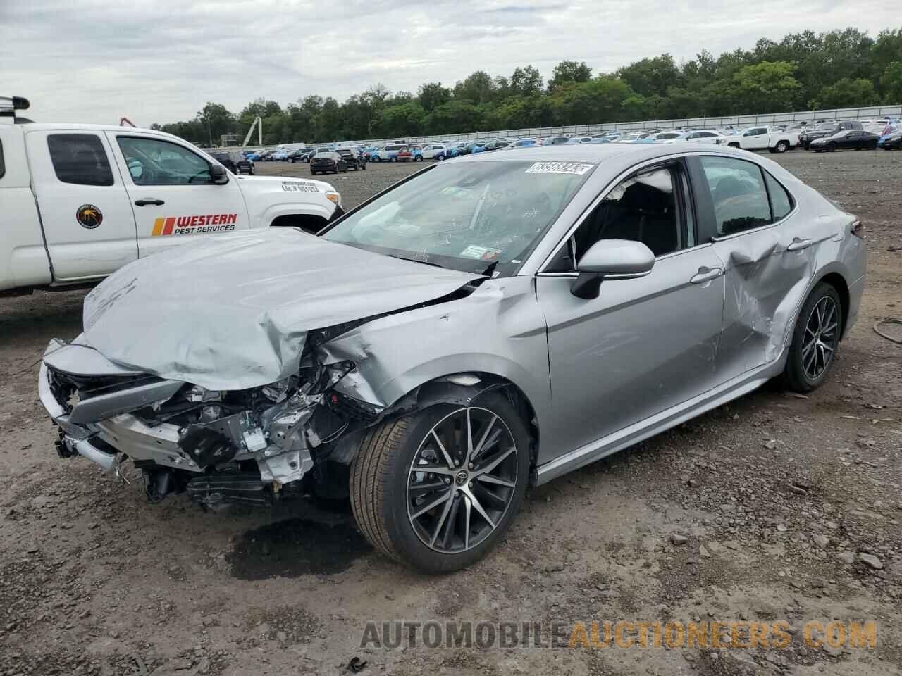 4T1G11AK7PU810483 TOYOTA CAMRY 2023