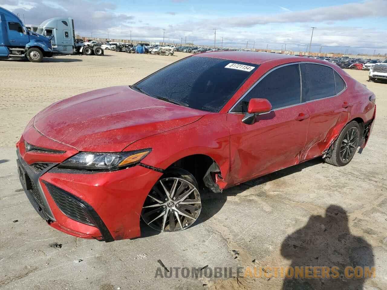 4T1G11AK7RU220304 TOYOTA CAMRY 2024