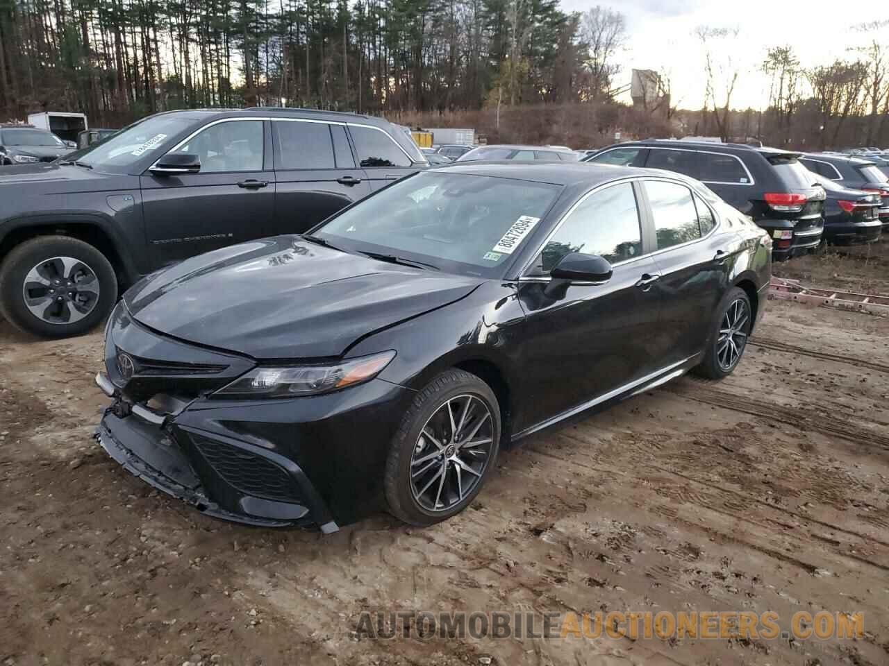 4T1G11AK7RU250757 TOYOTA CAMRY 2024