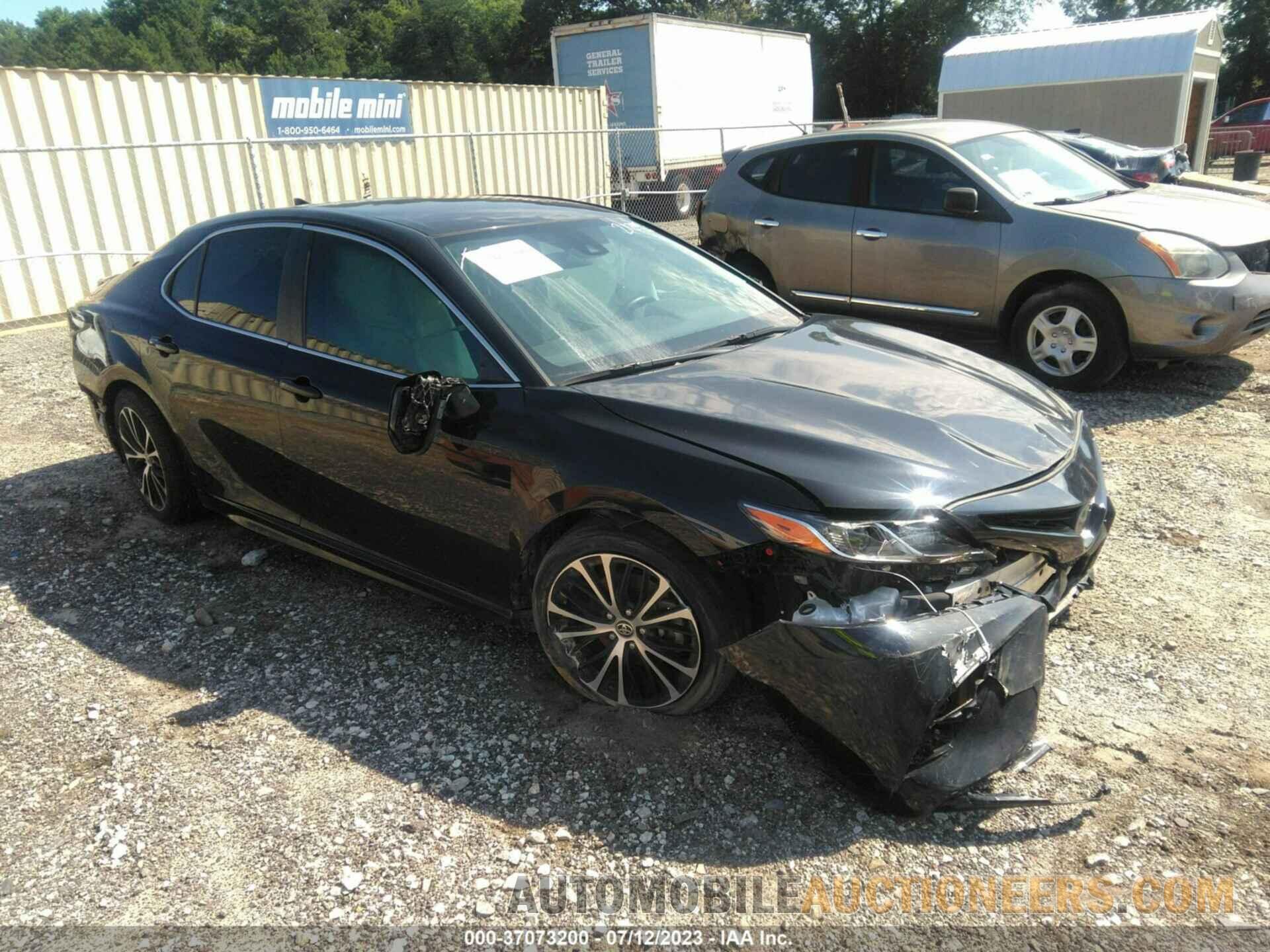 4T1G11AK8LU372129 TOYOTA CAMRY 2020