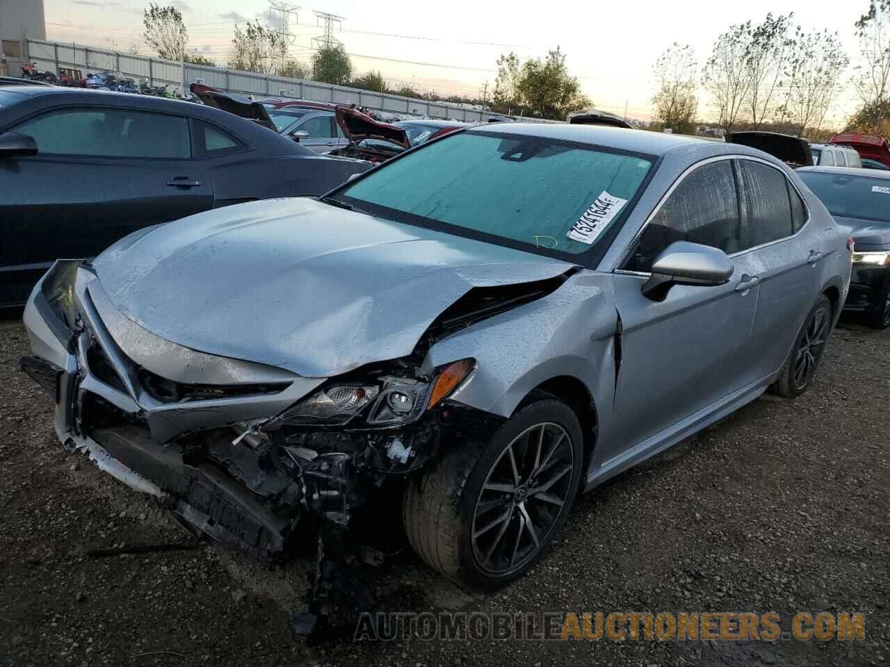 4T1G11AK8MU405745 TOYOTA CAMRY 2021