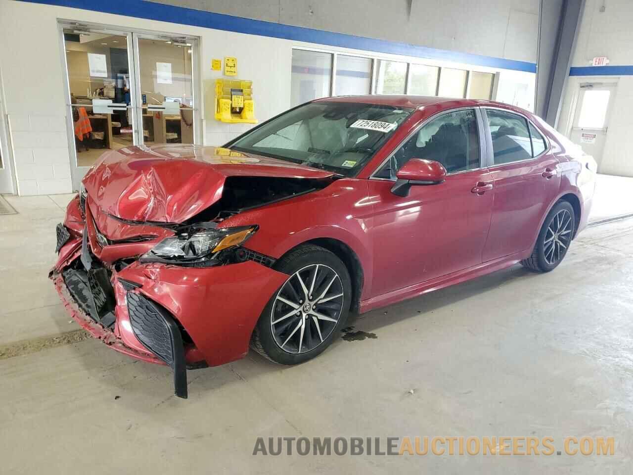 4T1G11AK8MU408337 TOYOTA CAMRY 2021