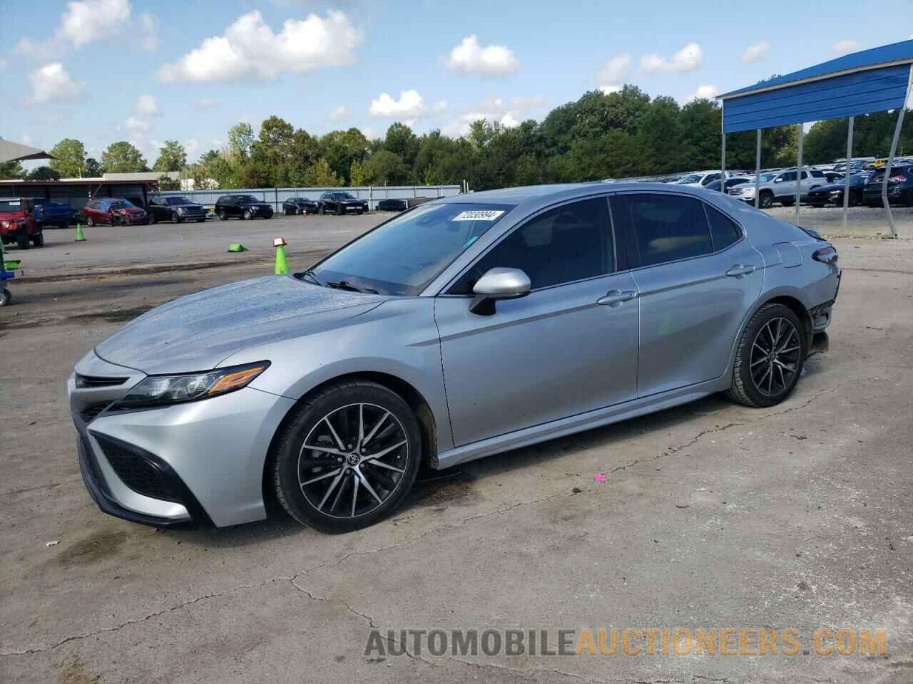 4T1G11AK8MU432038 TOYOTA CAMRY 2021