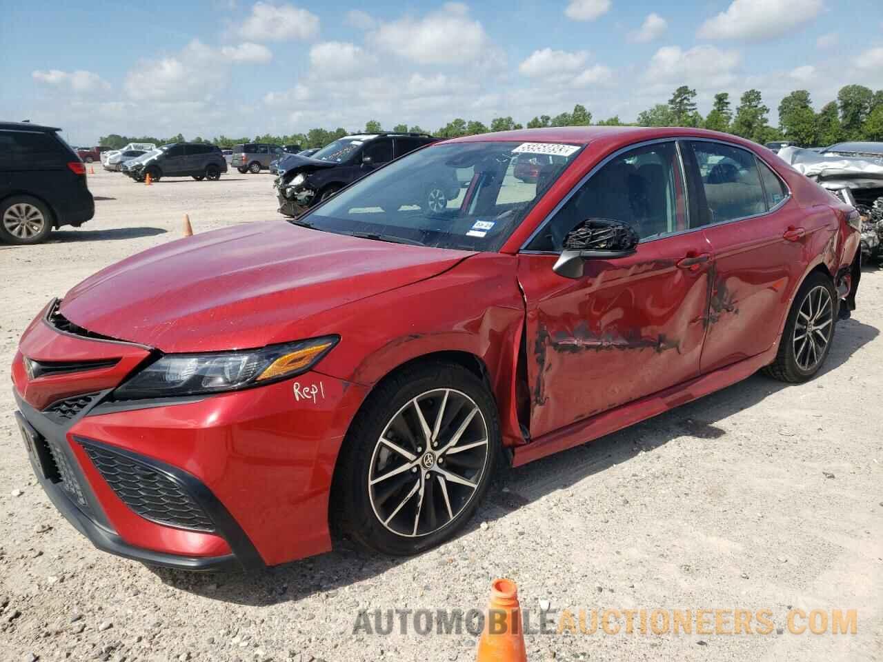 4T1G11AK8MU453505 TOYOTA CAMRY 2021