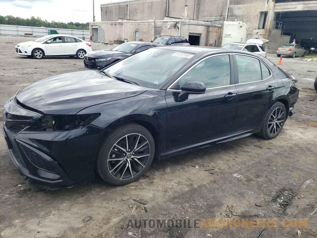 4T1G11AK8MU494815 TOYOTA CAMRY 2021