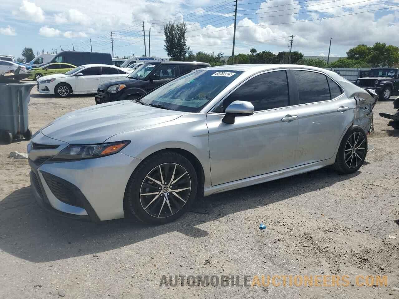 4T1G11AK8MU496399 TOYOTA CAMRY 2021