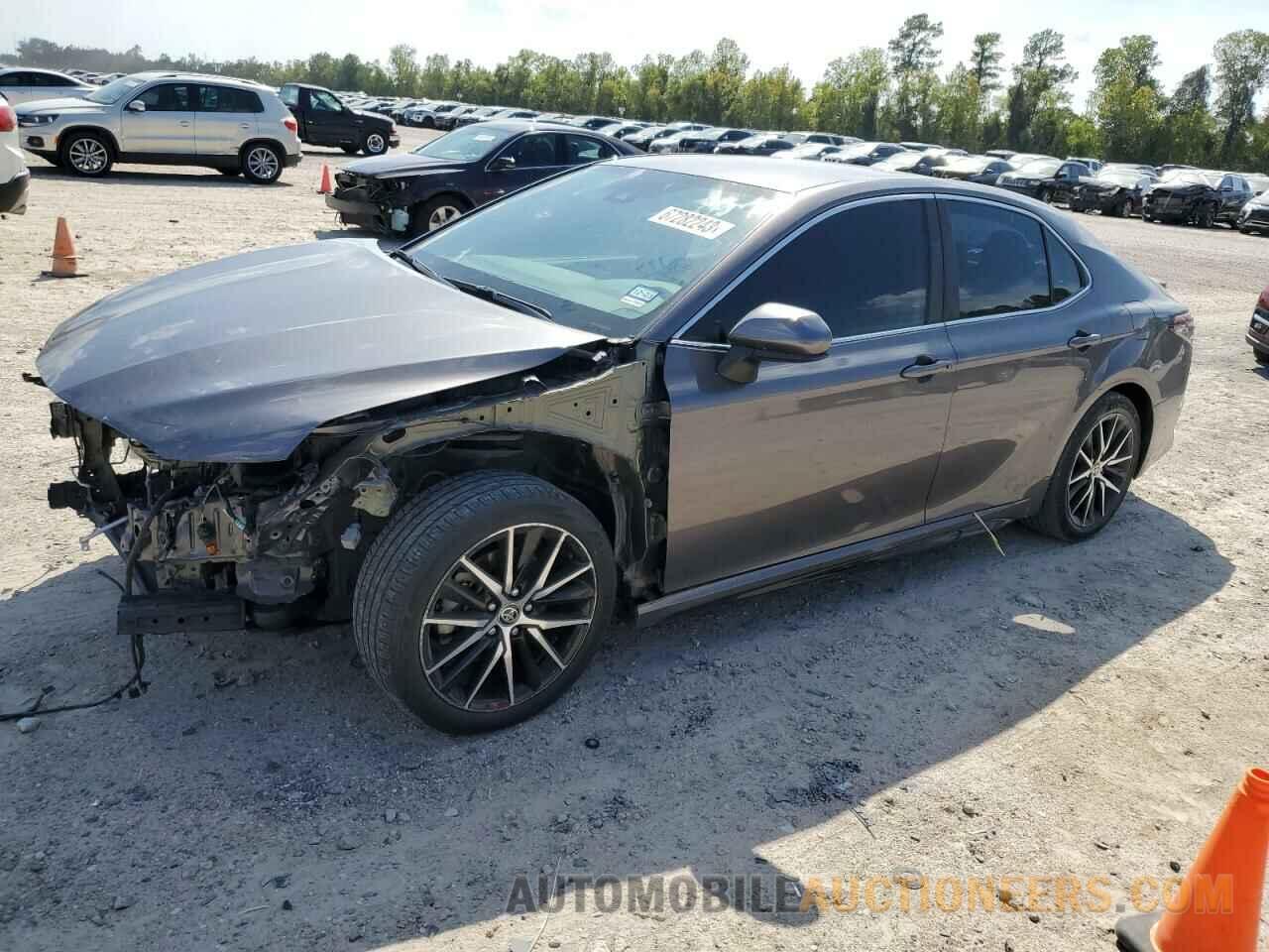 4T1G11AK8MU535038 TOYOTA CAMRY 2021