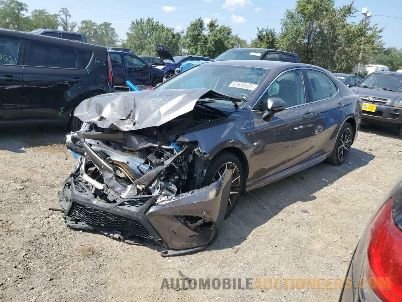 4T1G11AK8MU587401 TOYOTA CAMRY 2021