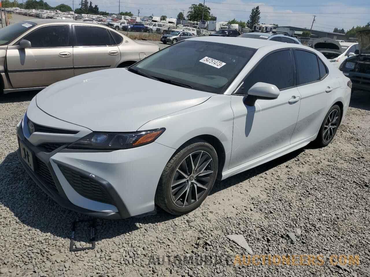 4T1G11AK8NU009655 TOYOTA CAMRY 2022