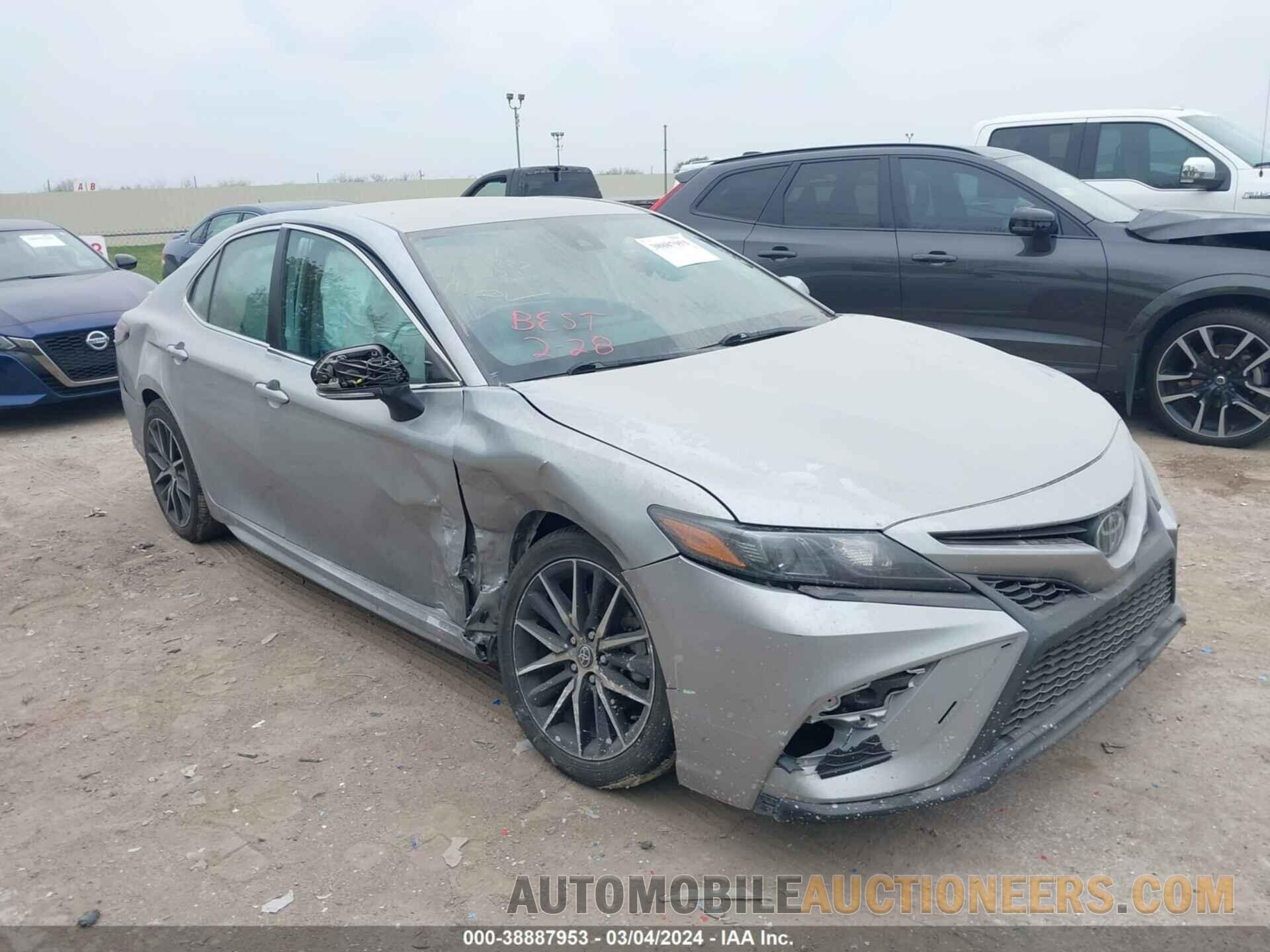 4T1G11AK8NU018033 TOYOTA CAMRY 2022