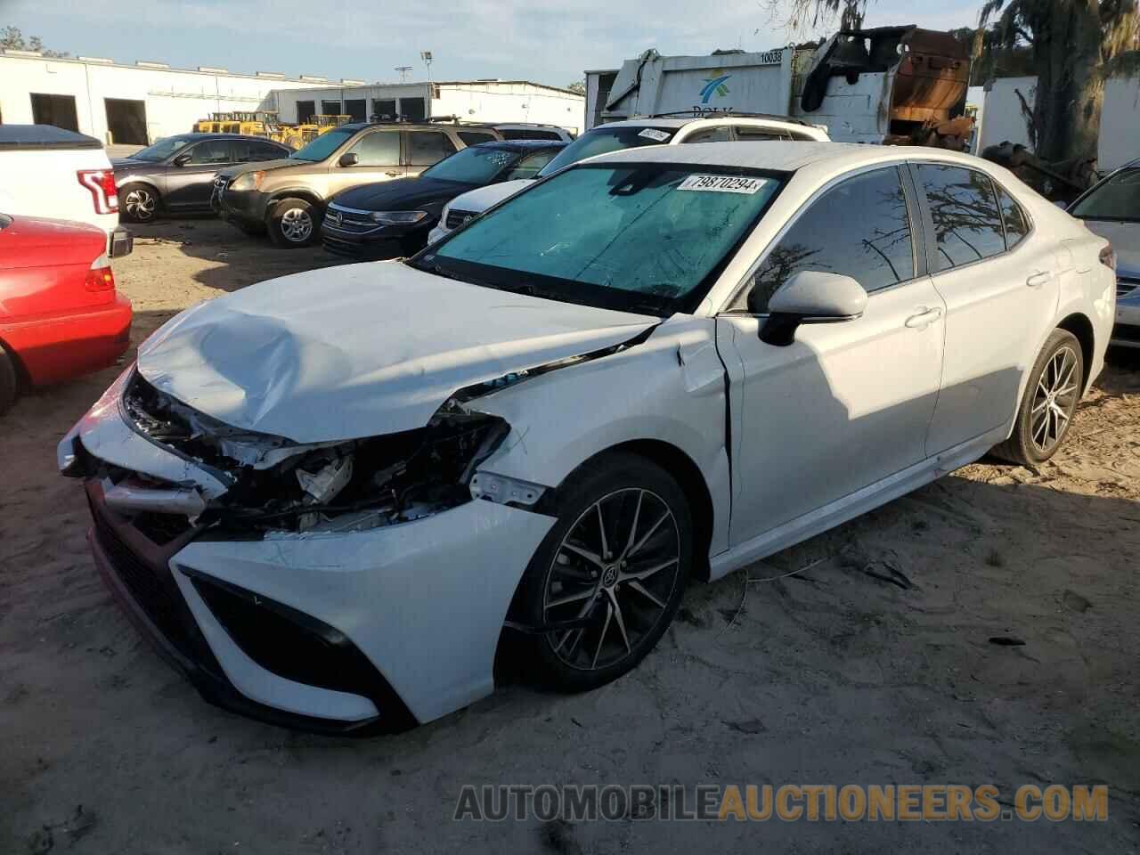 4T1G11AK8NU025600 TOYOTA CAMRY 2022