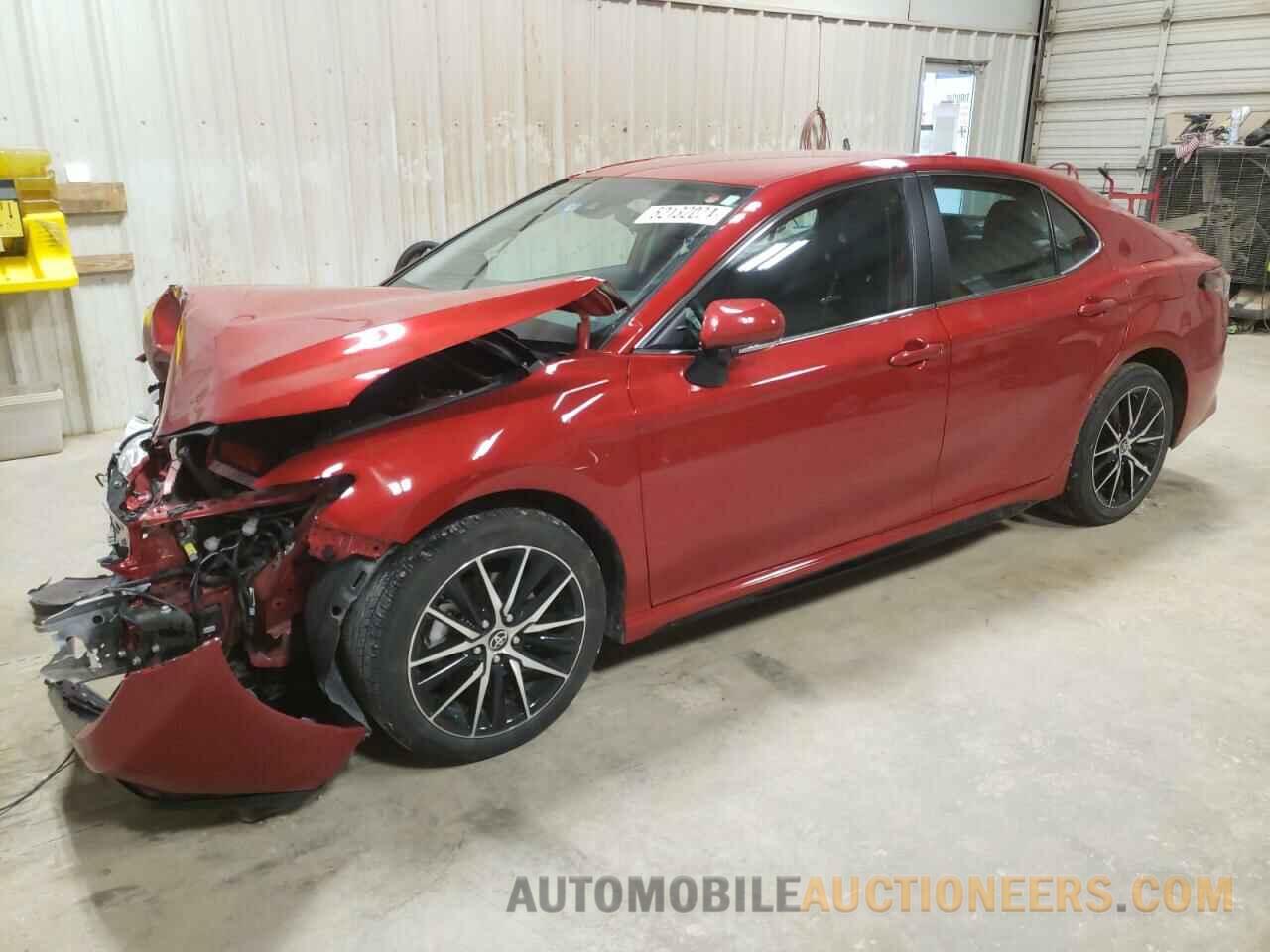 4T1G11AK8NU025810 TOYOTA CAMRY 2022