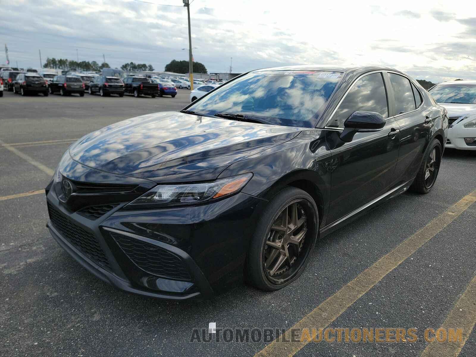 4T1G11AK8NU041876 Toyota Camry 2022