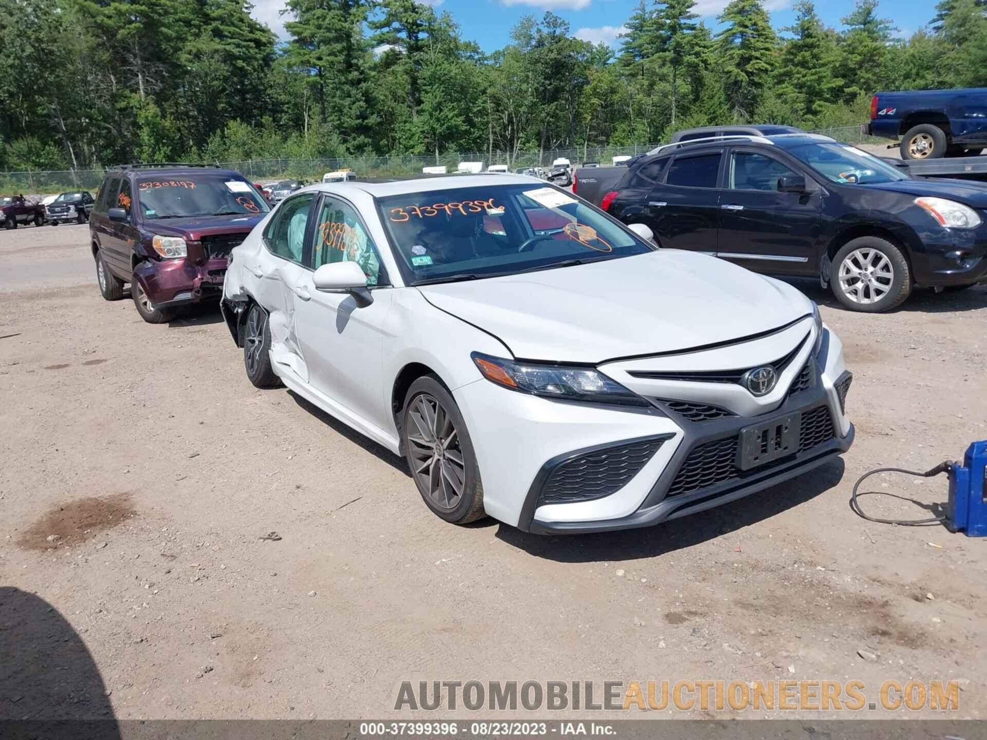 4T1G11AK8NU042414 TOYOTA CAMRY 2022