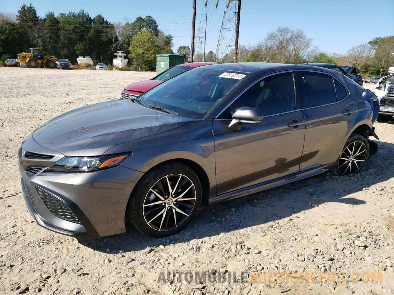 4T1G11AK8NU043904 TOYOTA CAMRY 2022