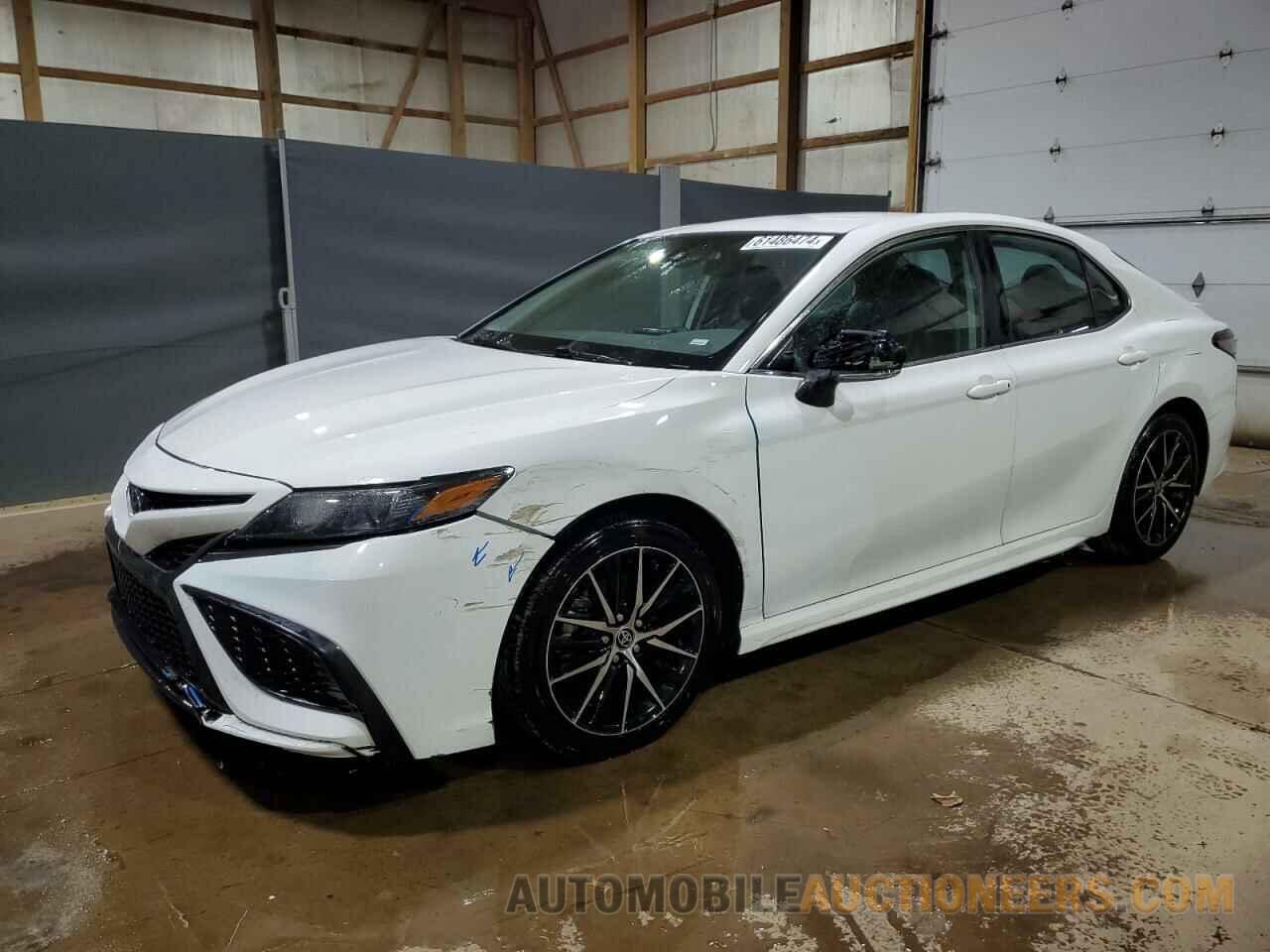 4T1G11AK8NU052098 TOYOTA CAMRY 2022