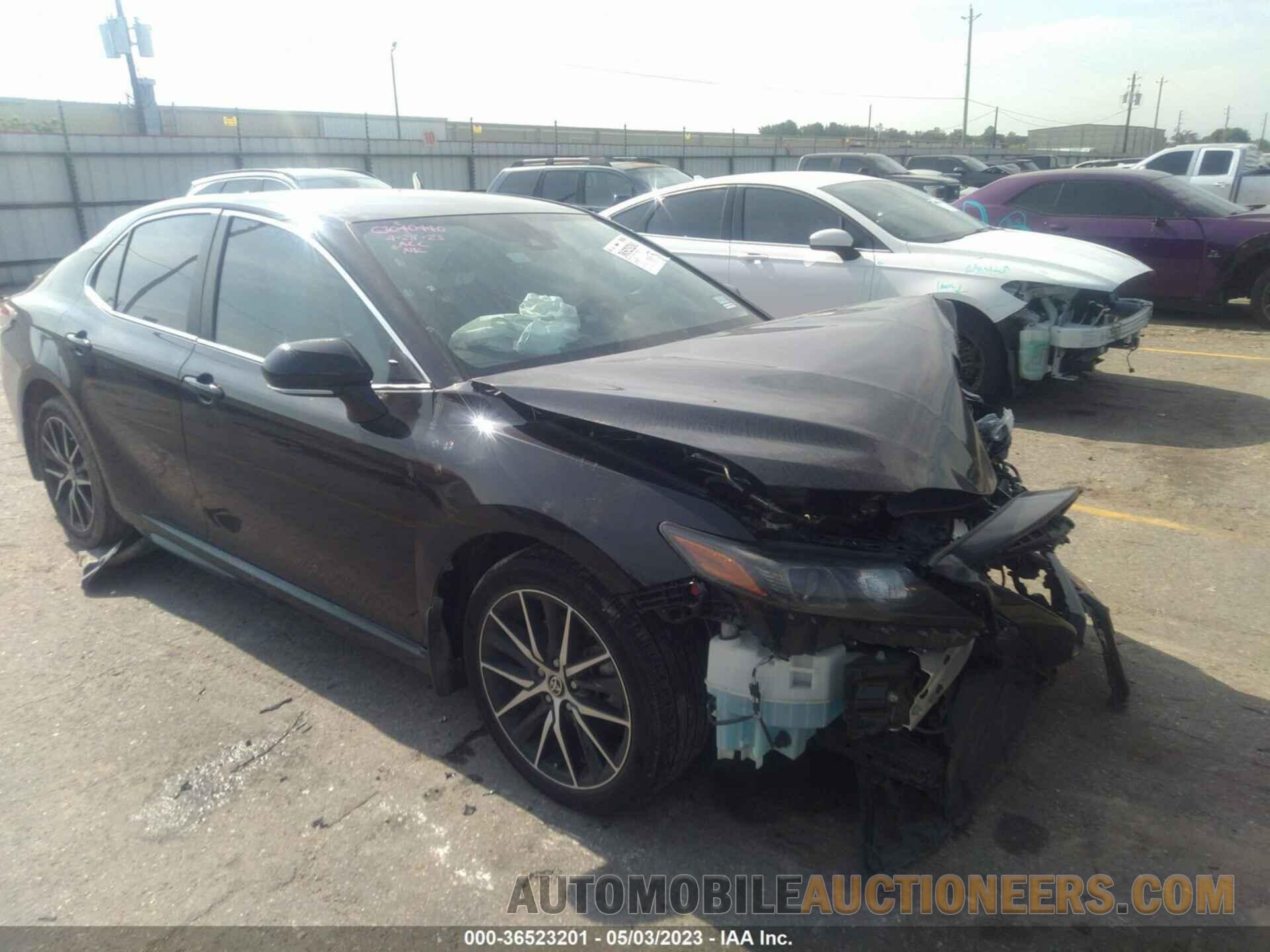 4T1G11AK8NU620088 TOYOTA CAMRY 2022