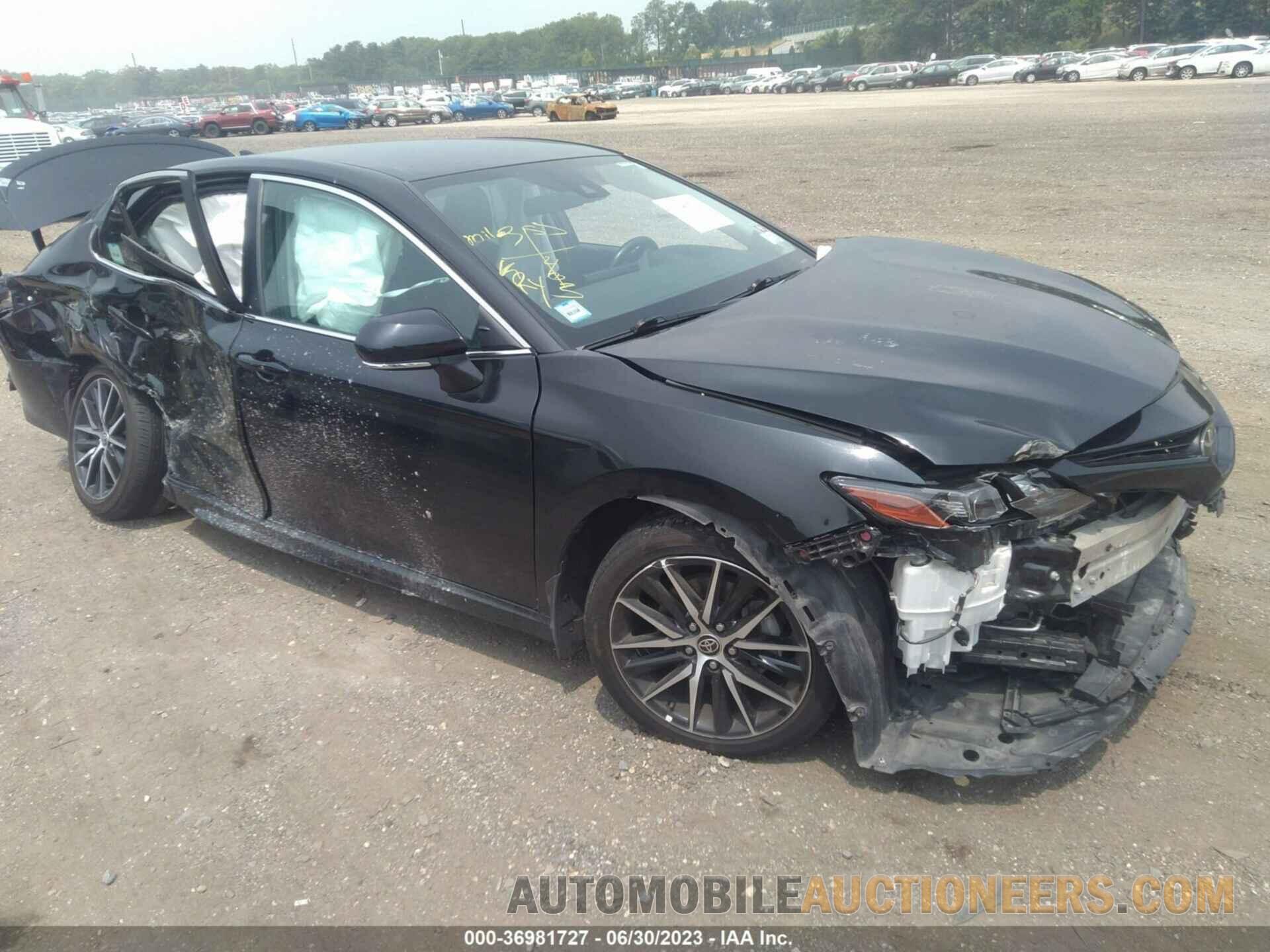 4T1G11AK8NU626683 TOYOTA CAMRY 2022