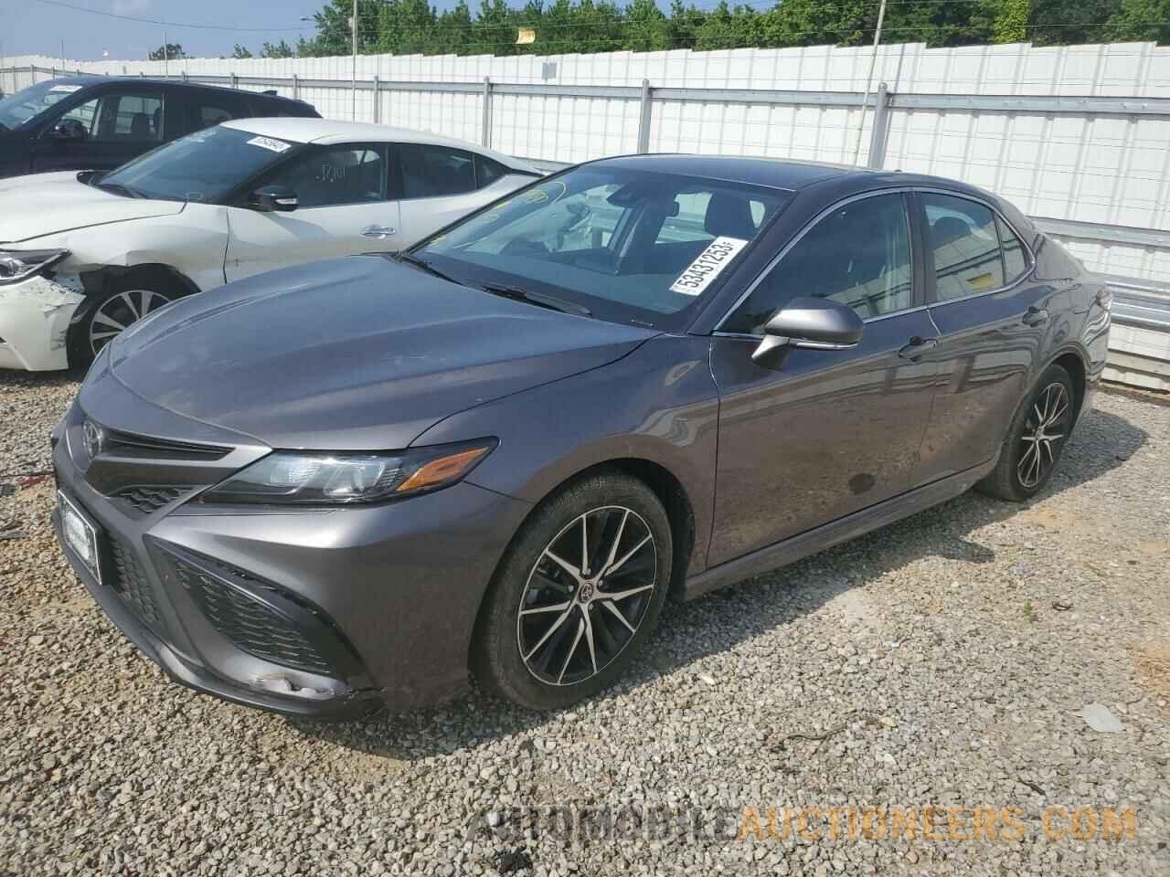 4T1G11AK8NU627767 TOYOTA CAMRY 2022