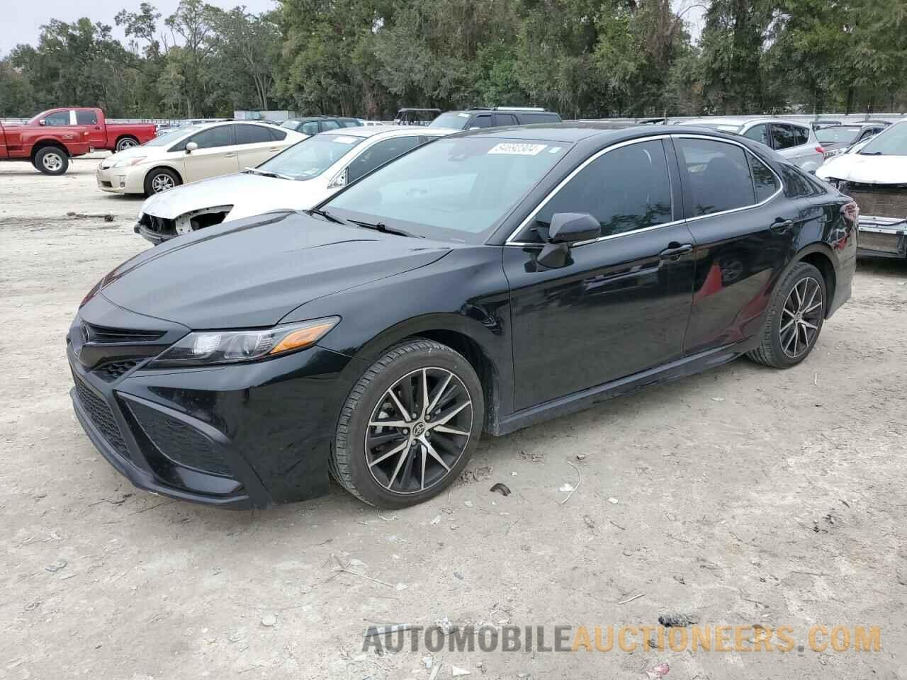 4T1G11AK8NU650577 TOYOTA CAMRY 2022