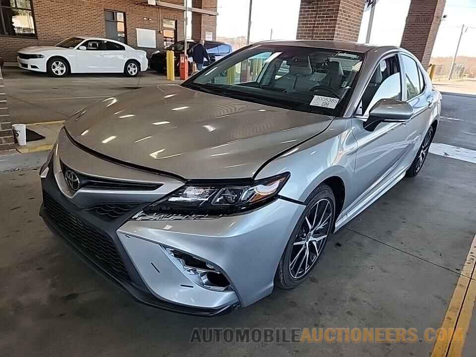 4T1G11AK8NU658534 Toyota Camry 2022