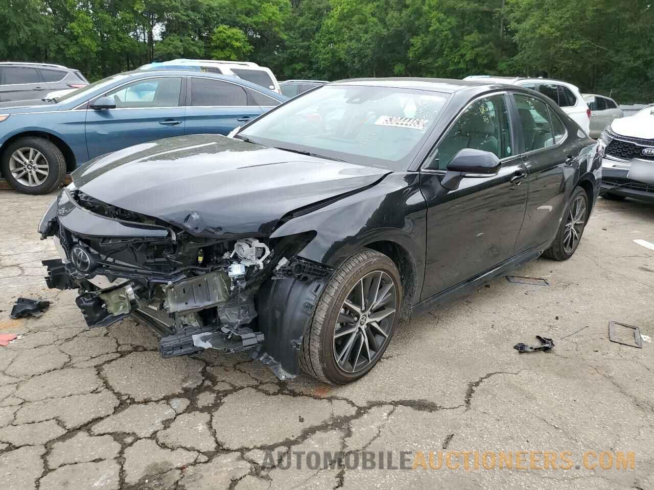 4T1G11AK8NU680565 TOYOTA CAMRY 2022