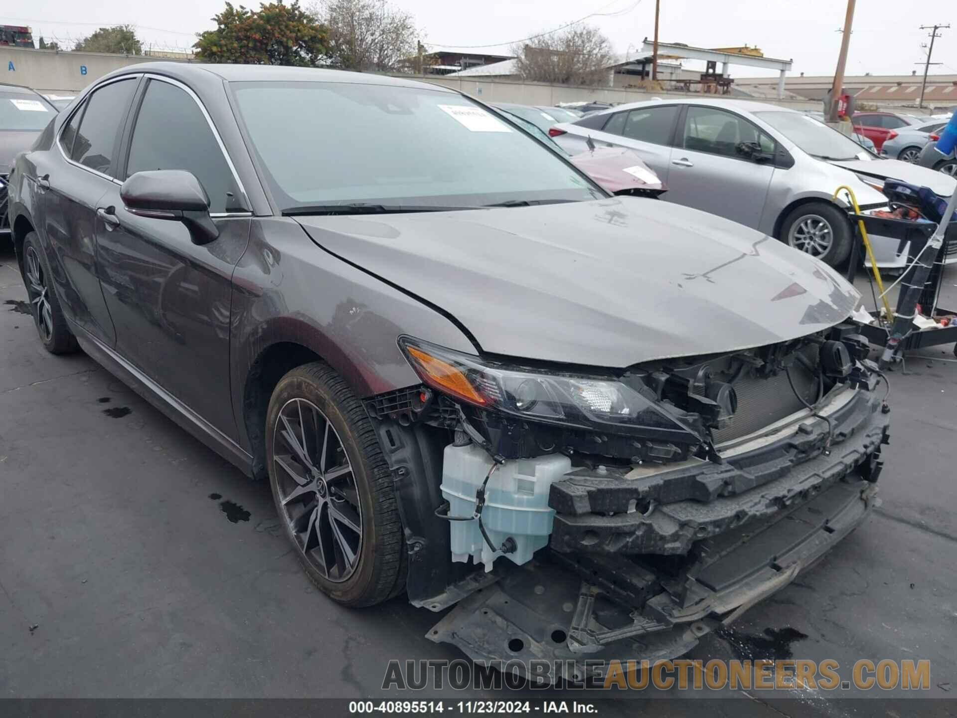 4T1G11AK8NU694014 TOYOTA CAMRY 2022