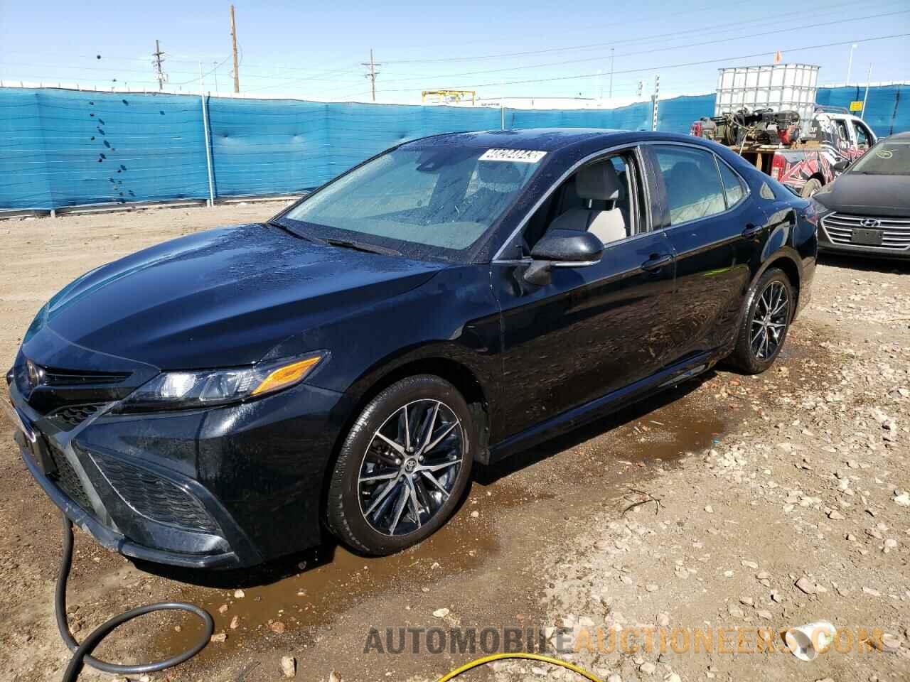 4T1G11AK8NU703651 TOYOTA CAMRY 2022