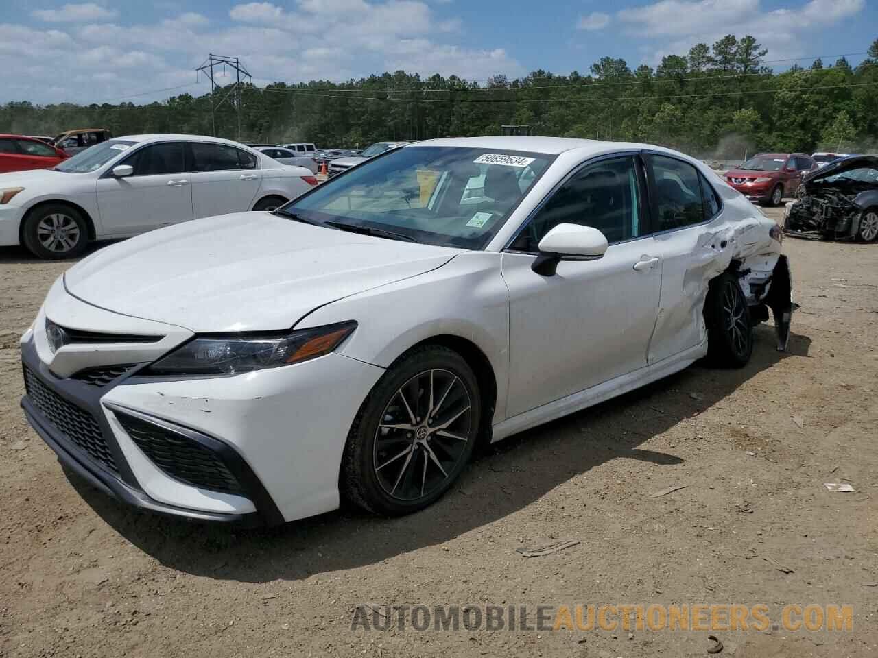 4T1G11AK8NU708378 TOYOTA CAMRY 2022