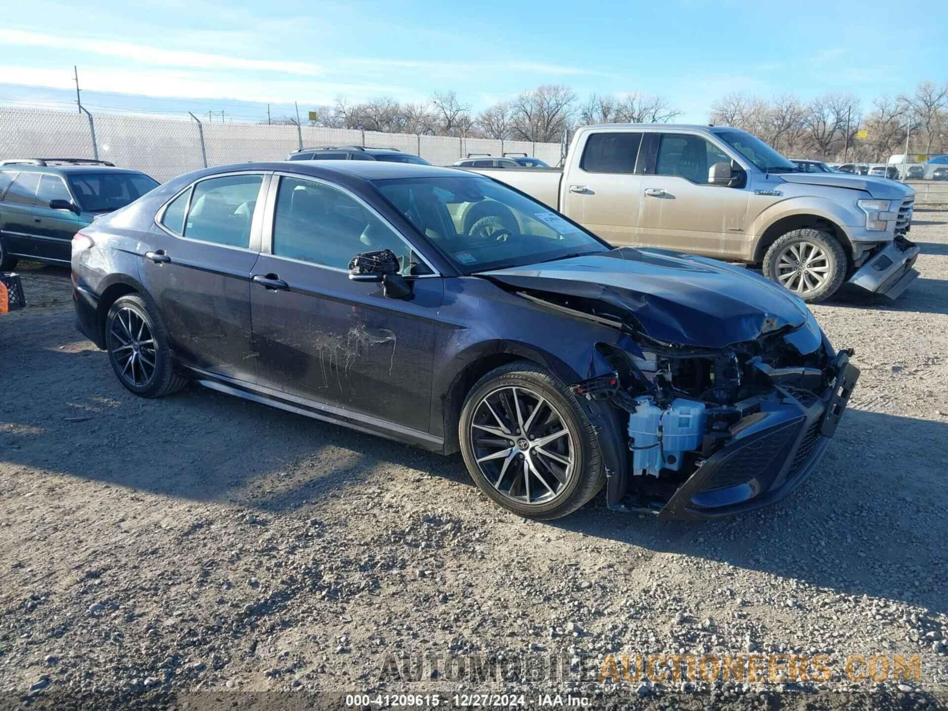 4T1G11AK8NU709062 TOYOTA CAMRY 2022