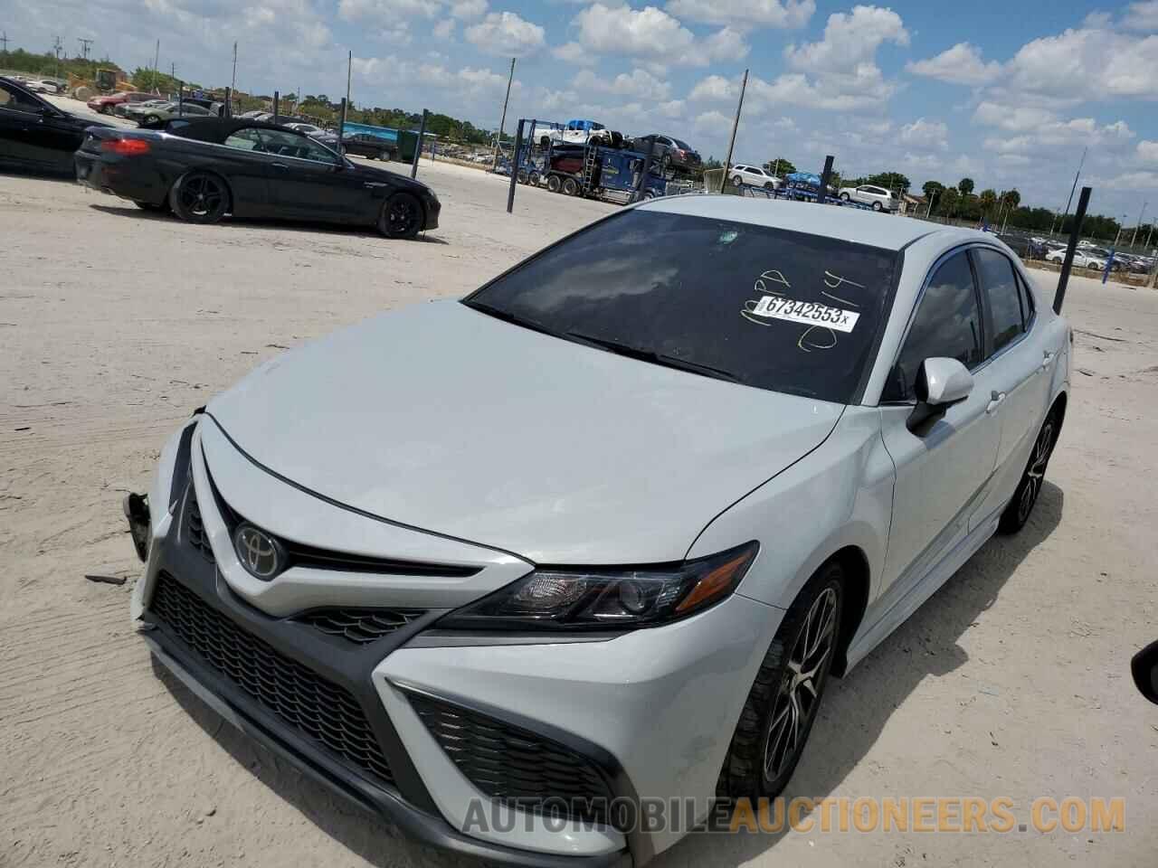 4T1G11AK8PU080714 TOYOTA CAMRY 2023