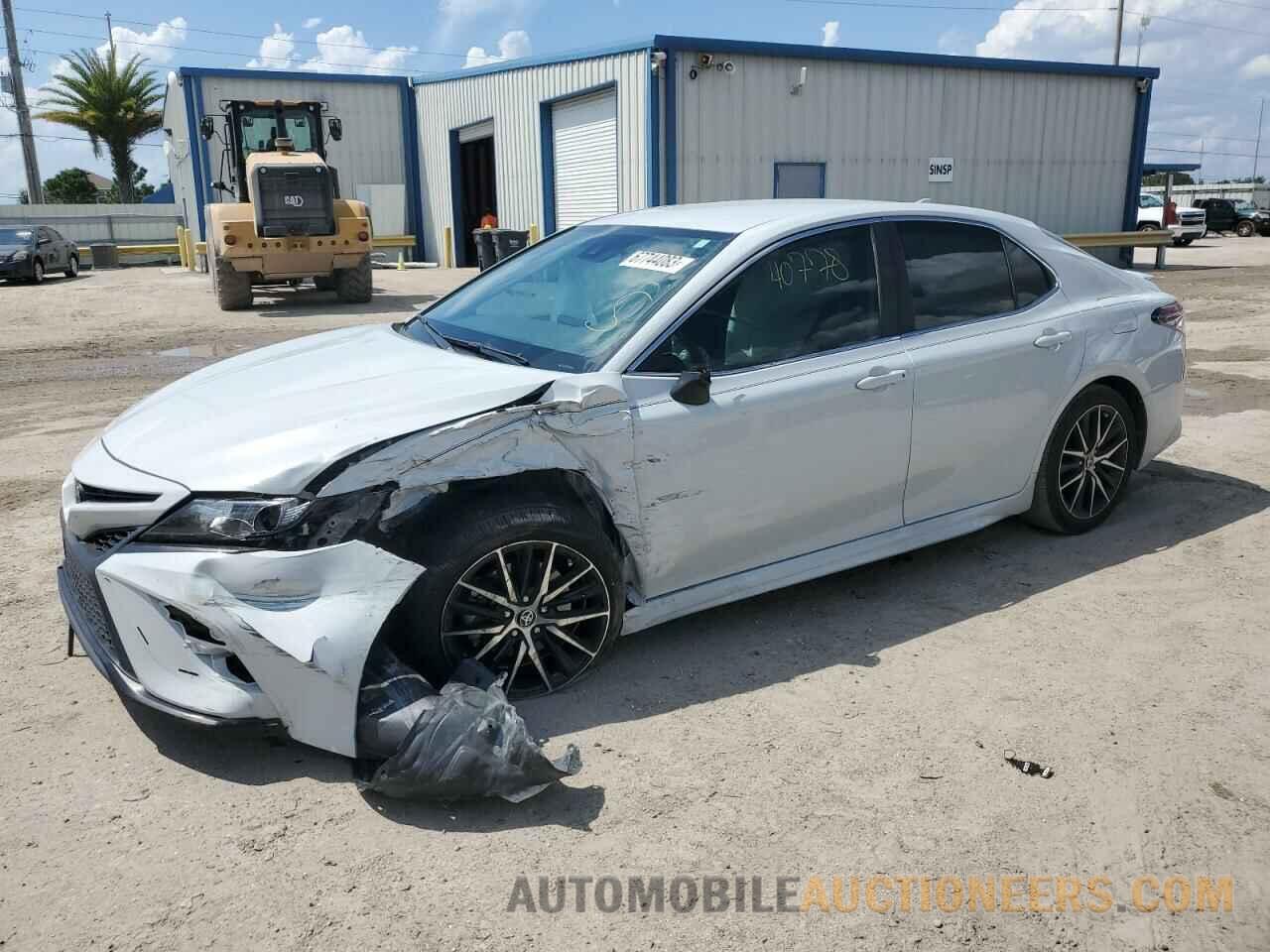 4T1G11AK8PU095388 TOYOTA CAMRY 2023