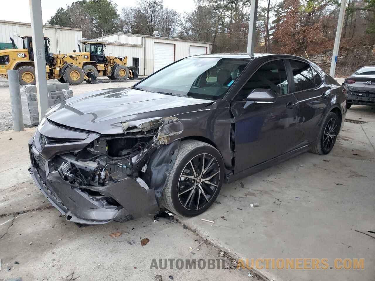 4T1G11AK8PU121682 TOYOTA CAMRY 2023