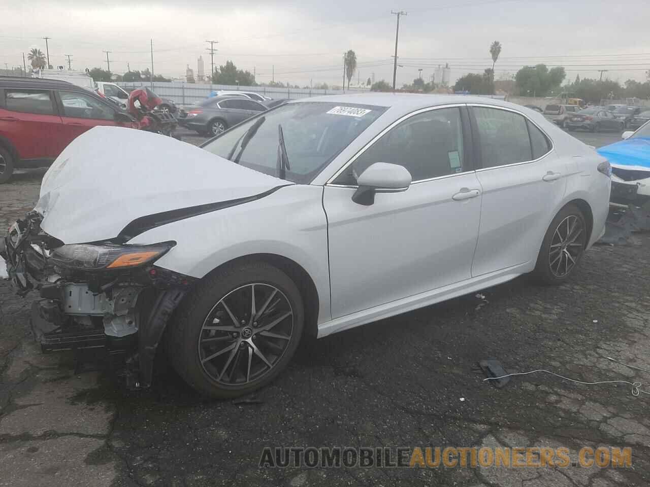 4T1G11AK8PU136389 TOYOTA CAMRY 2023