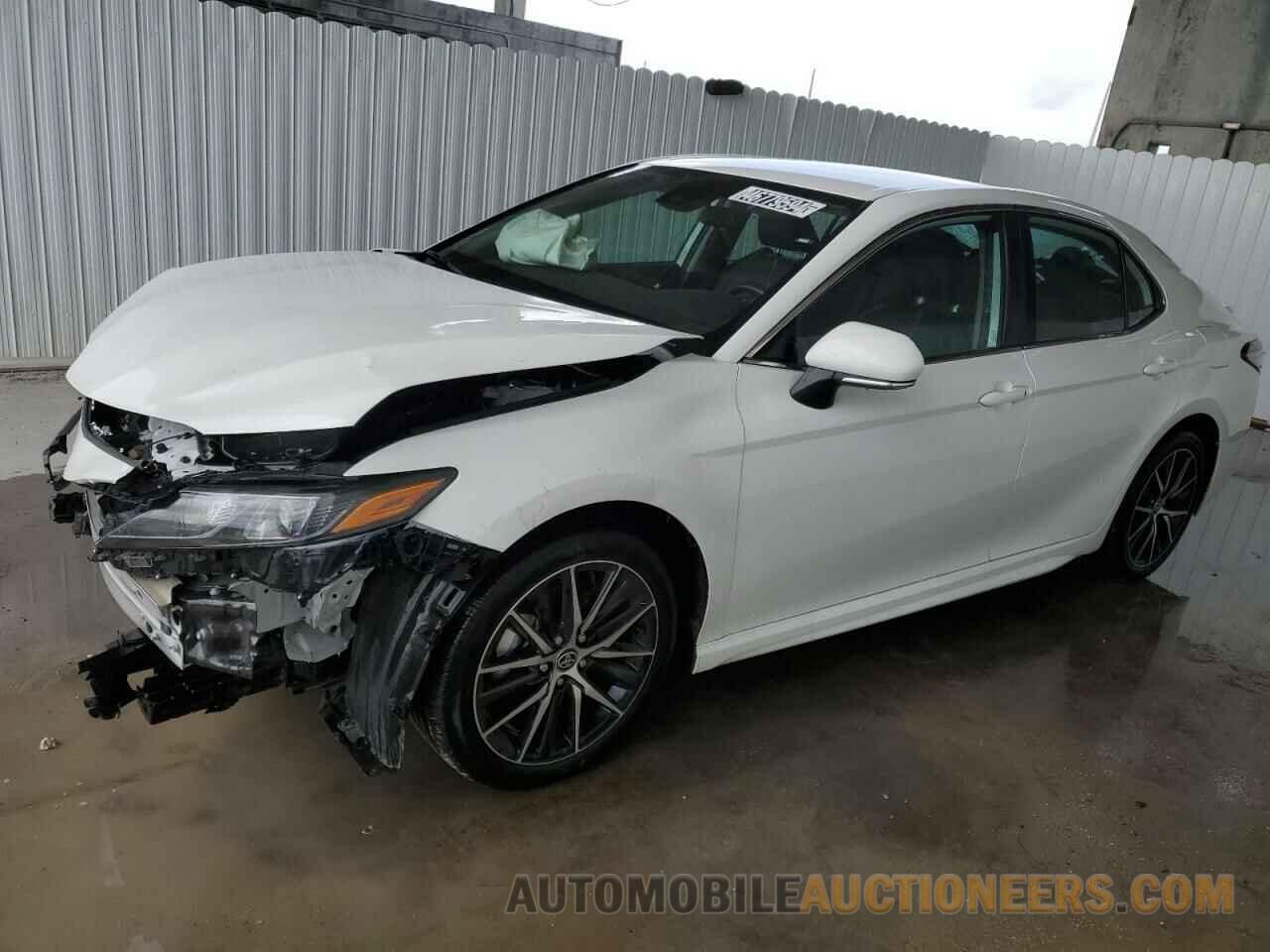 4T1G11AK8PU779308 TOYOTA CAMRY 2023