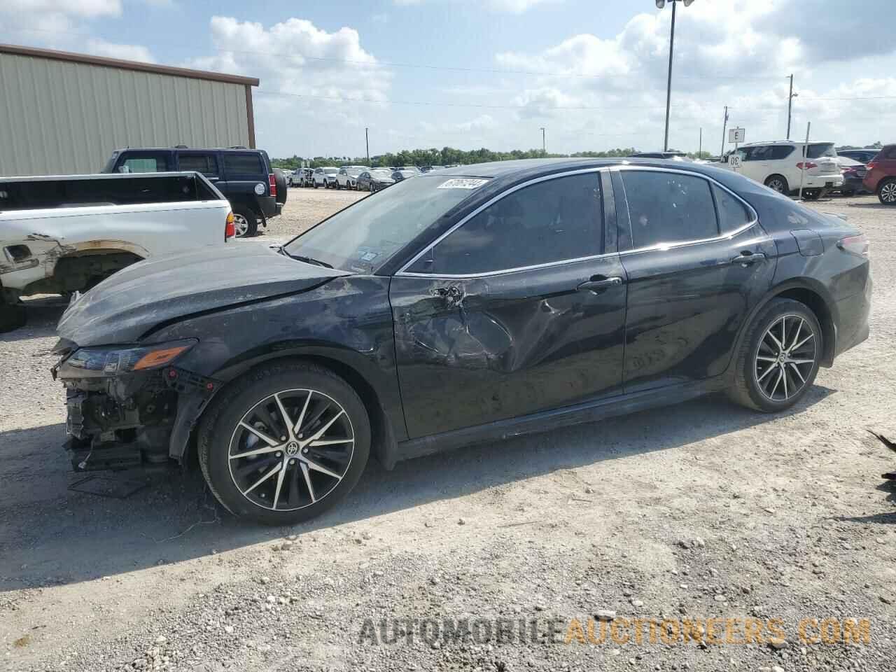 4T1G11AK8PU835120 TOYOTA CAMRY 2023