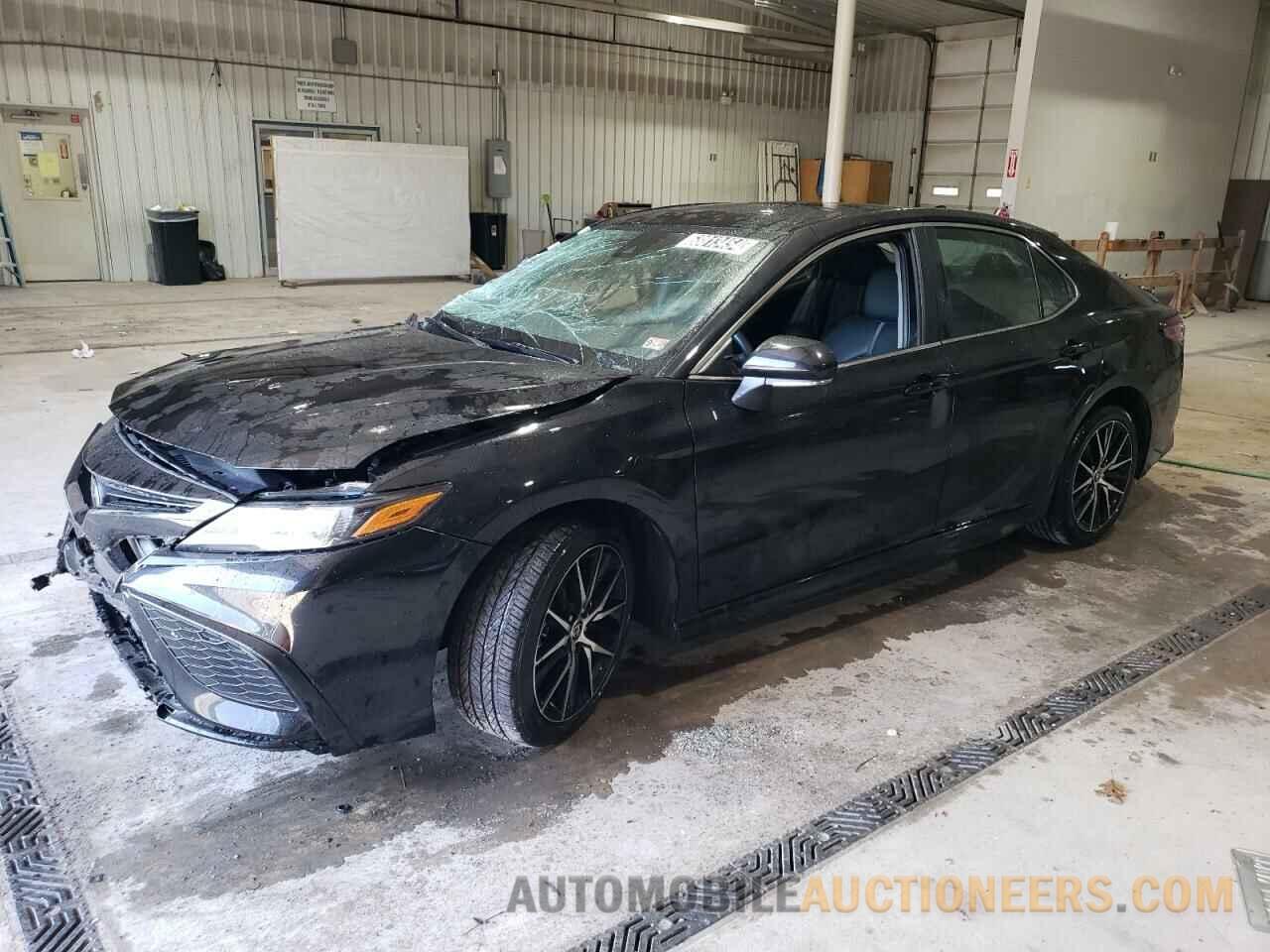 4T1G11AK8RU191525 TOYOTA CAMRY 2024