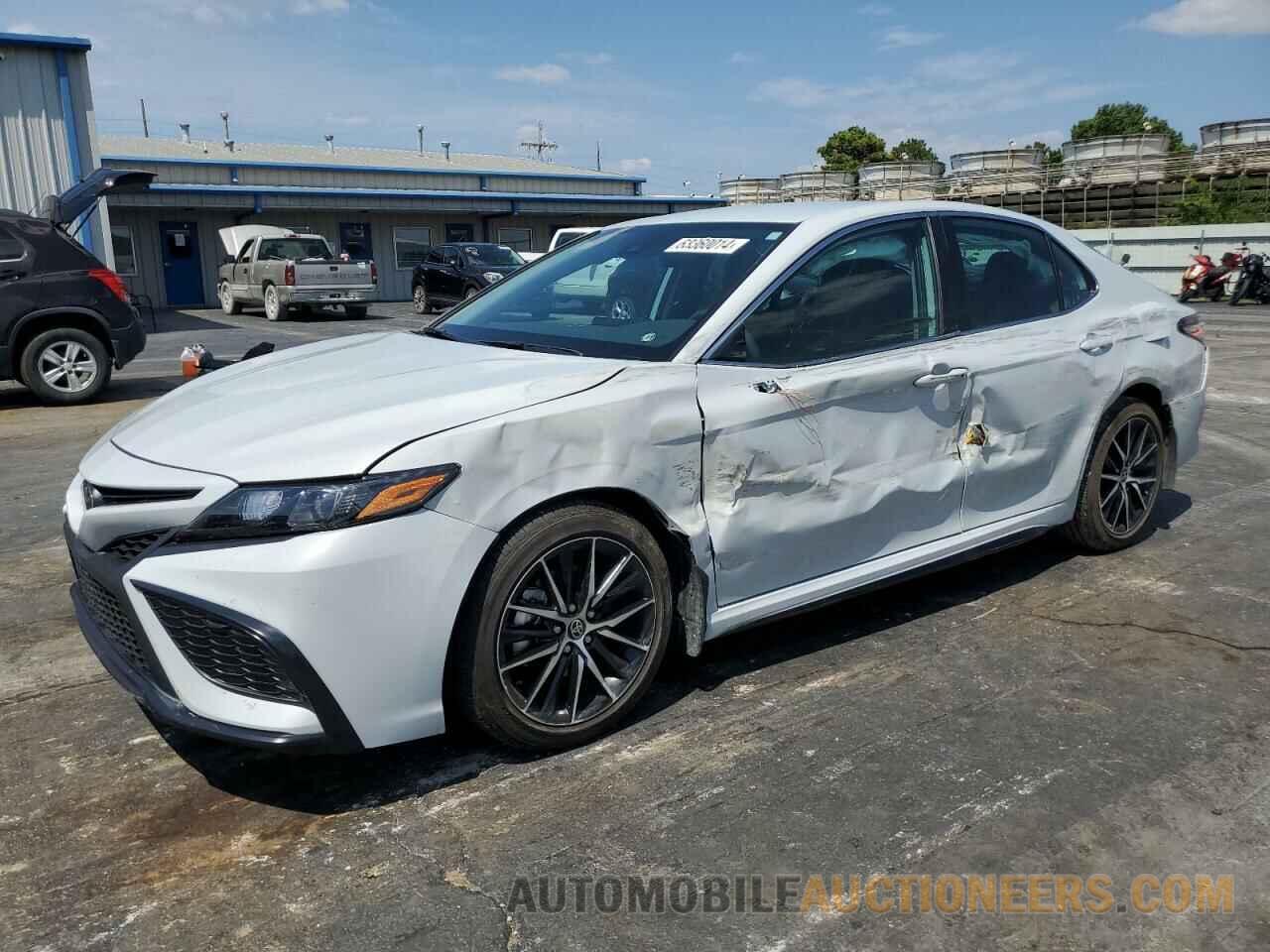 4T1G11AK8RU255367 TOYOTA CAMRY 2024