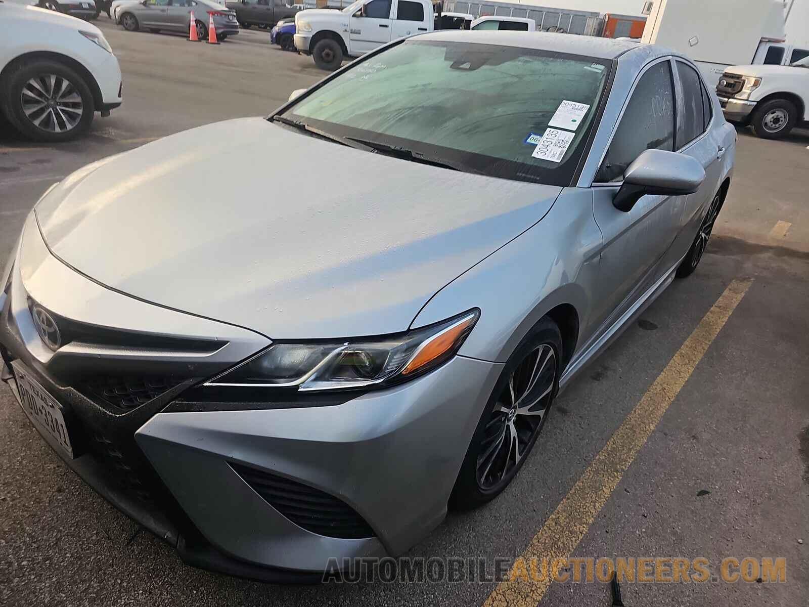 4T1G11AK9LU306950 Toyota Camry 2020