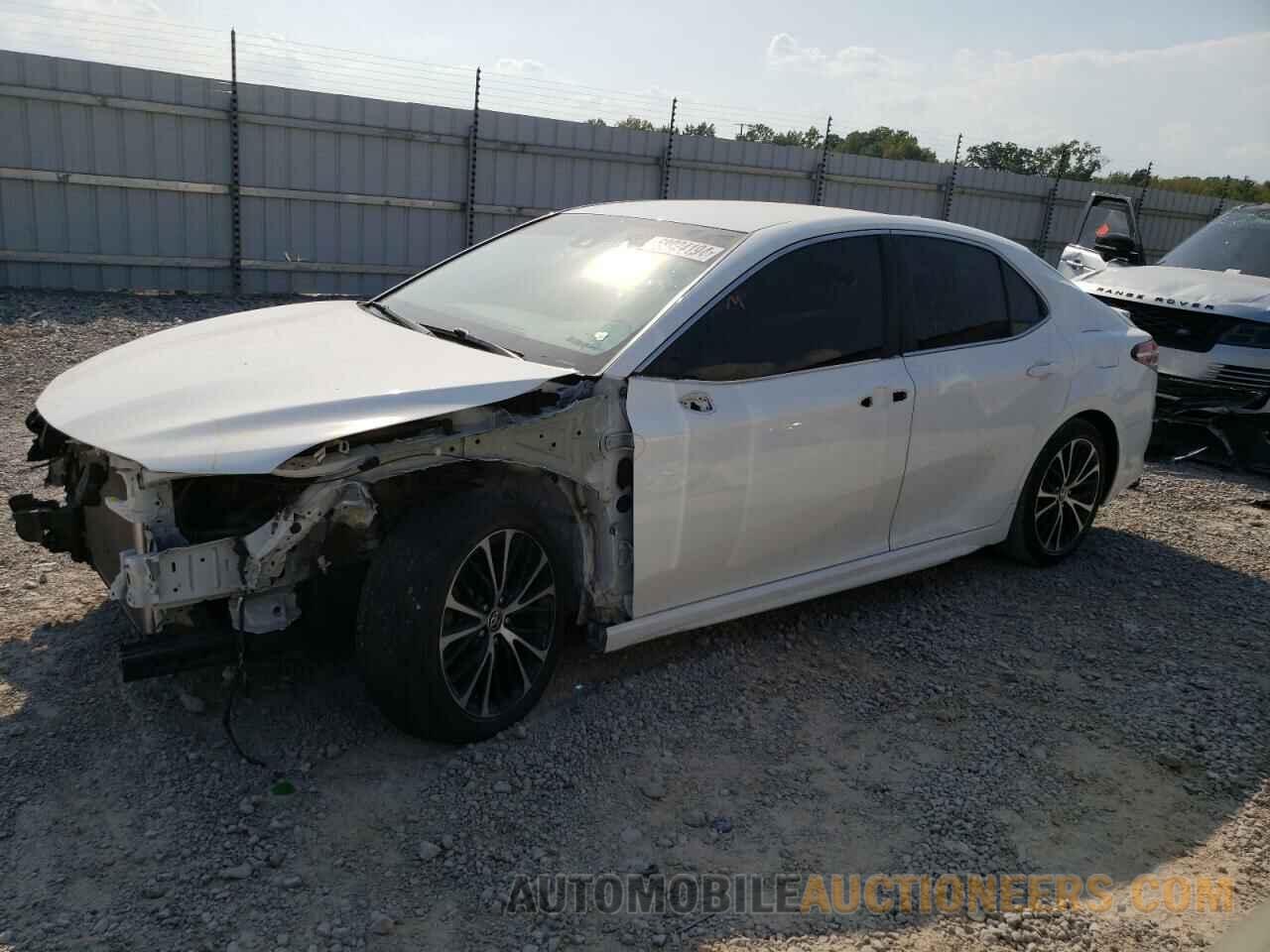 4T1G11AK9LU380742 TOYOTA CAMRY 2020