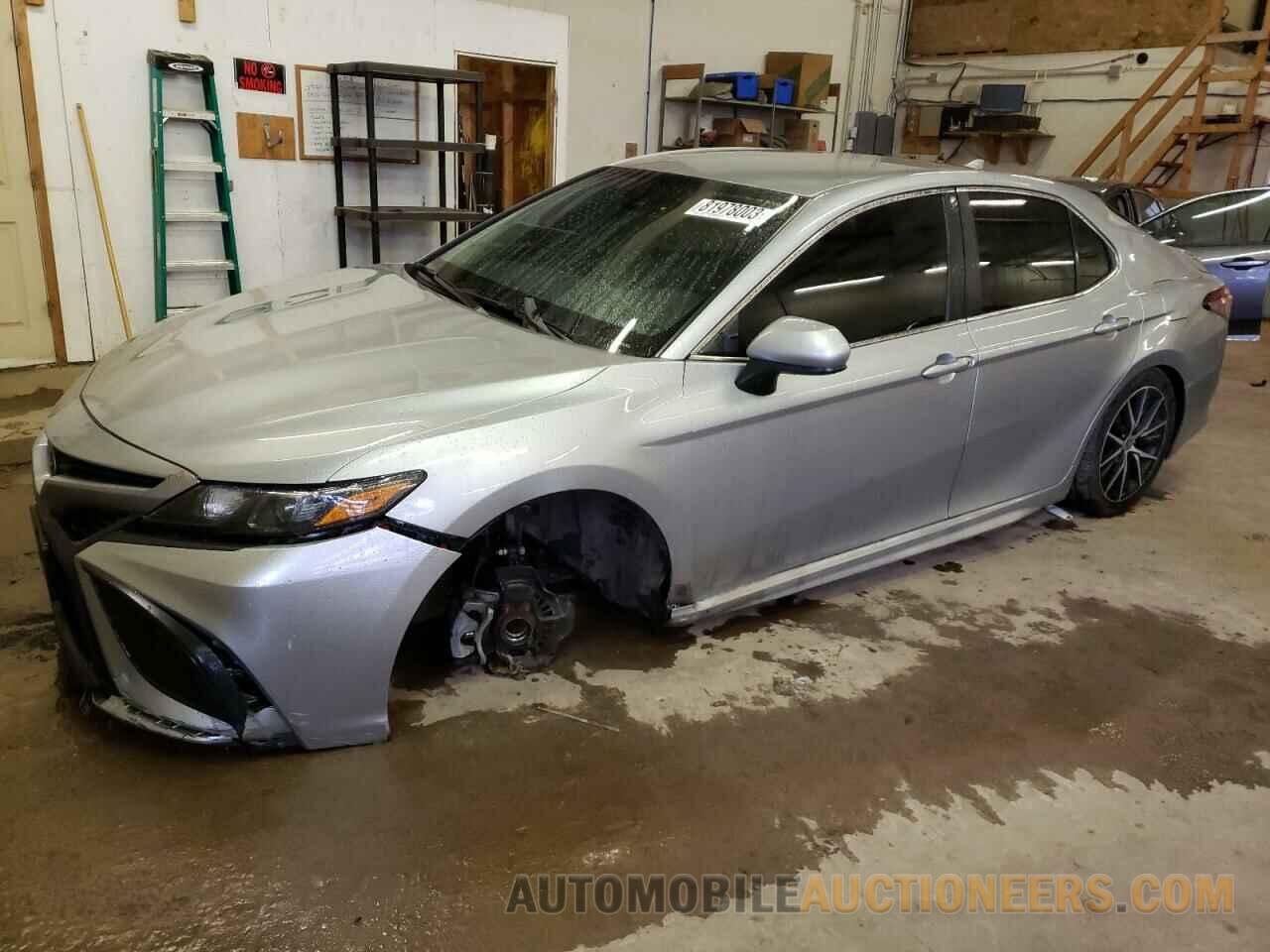 4T1G11AK9MU412784 TOYOTA CAMRY 2021