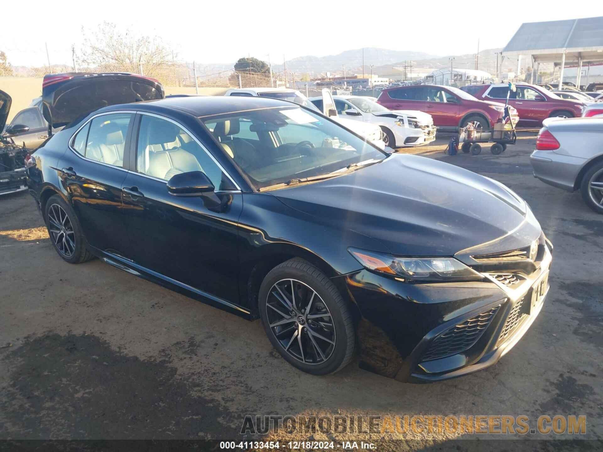 4T1G11AK9MU428709 TOYOTA CAMRY 2021