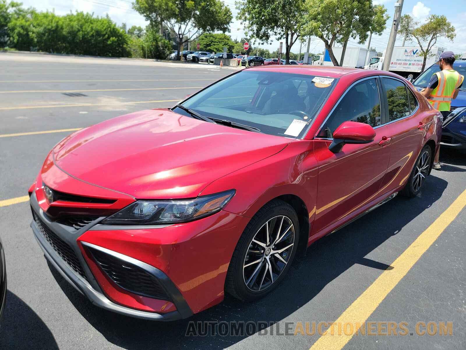 4T1G11AK9MU429231 Toyota Camry 2021