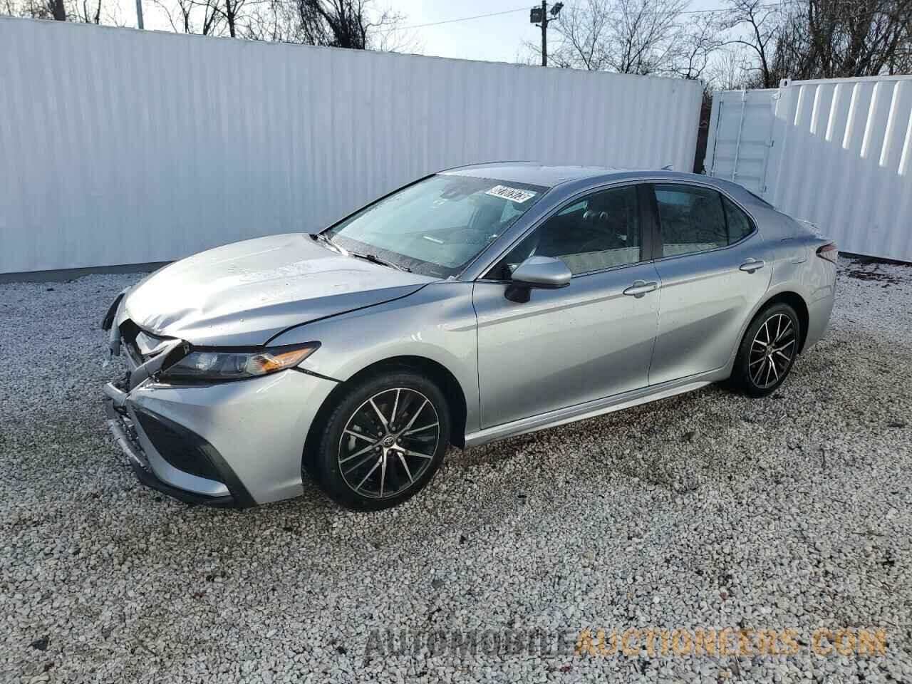 4T1G11AK9MU431125 TOYOTA CAMRY 2021