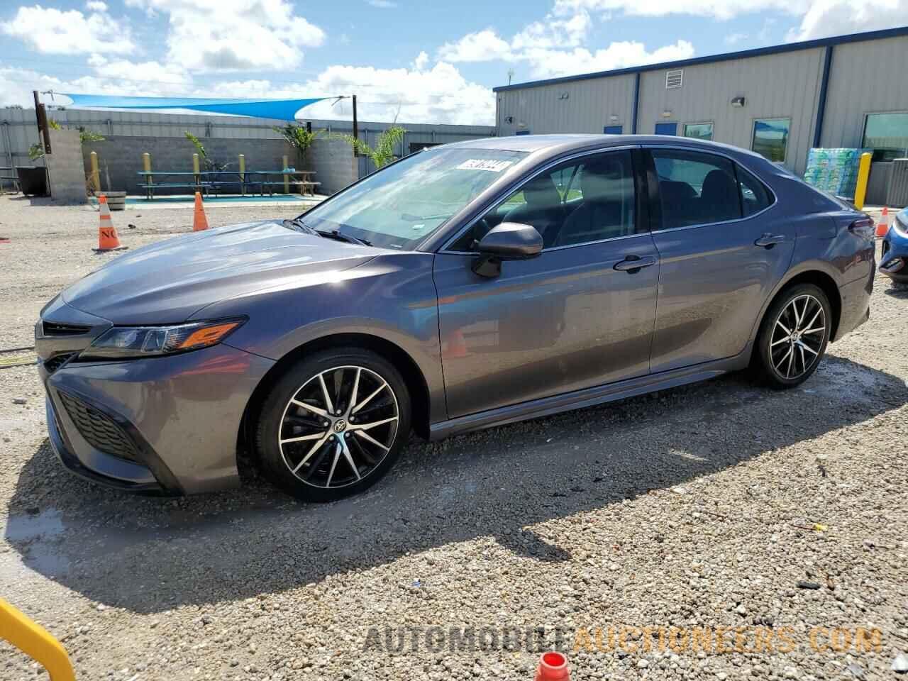 4T1G11AK9MU434669 TOYOTA CAMRY 2021