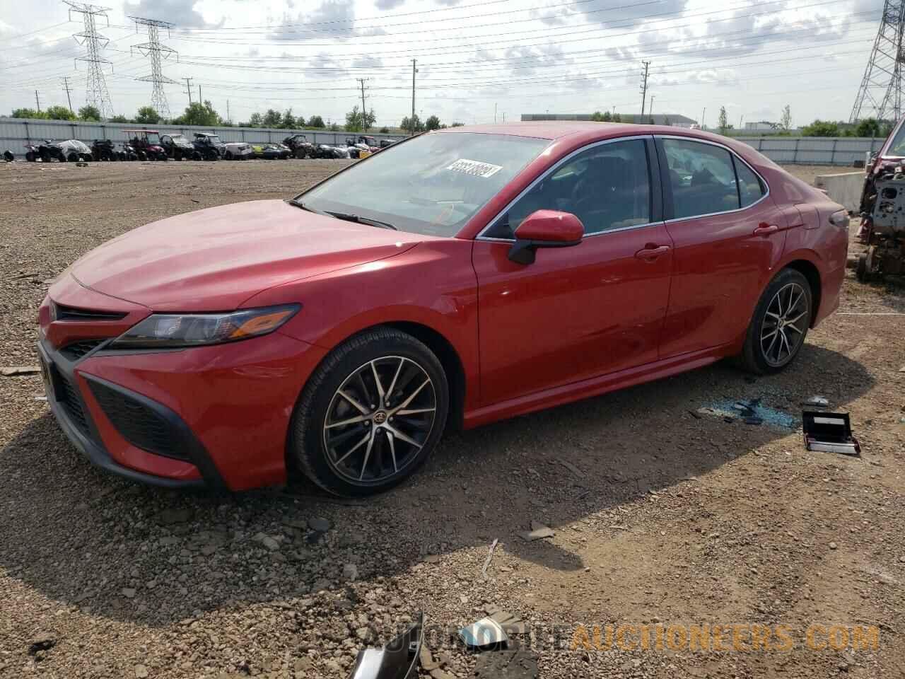 4T1G11AK9MU439368 TOYOTA CAMRY 2021