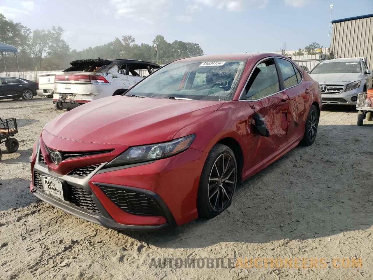 4T1G11AK9MU452511 TOYOTA CAMRY 2021