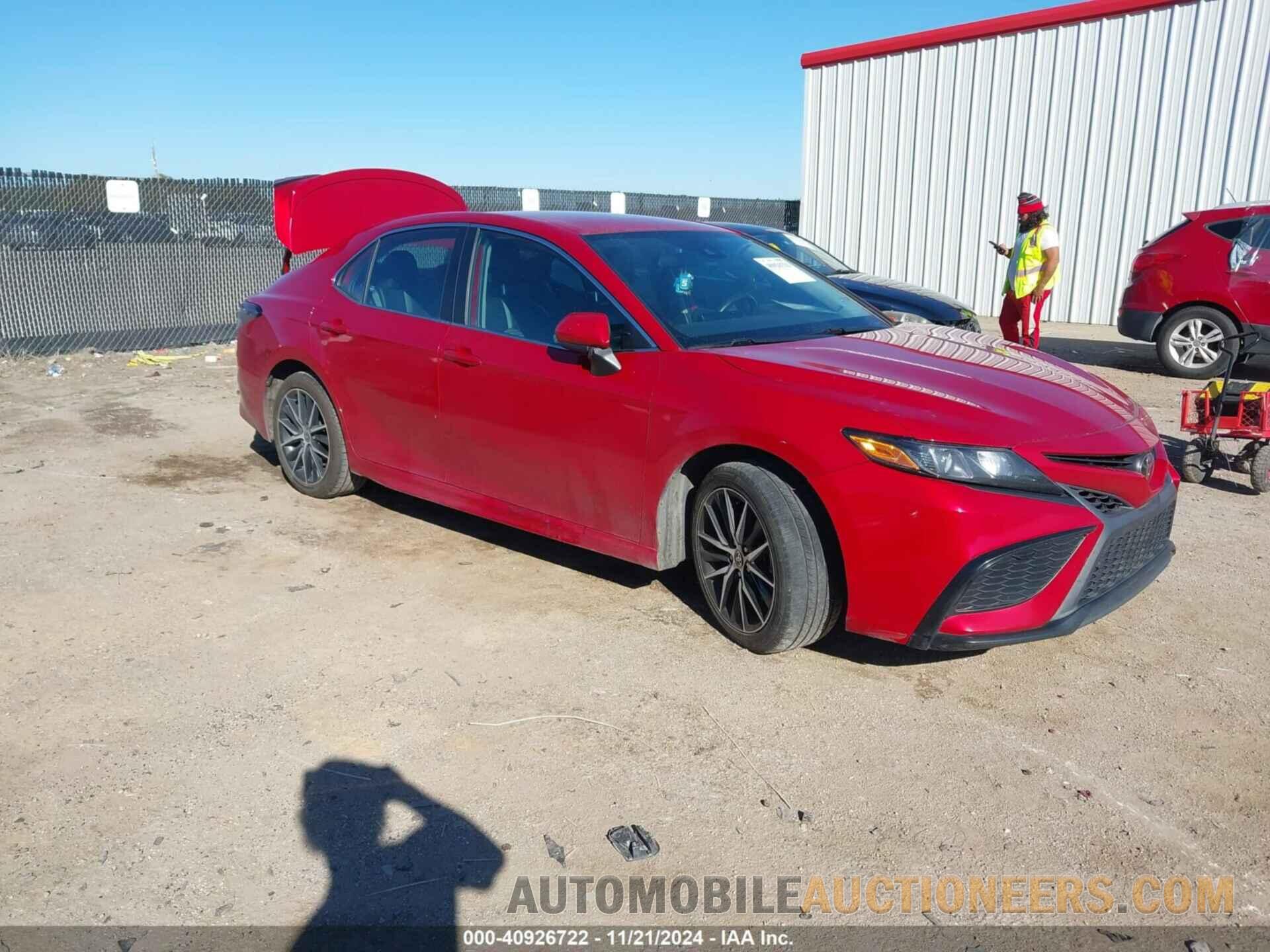 4T1G11AK9MU454971 TOYOTA CAMRY 2021