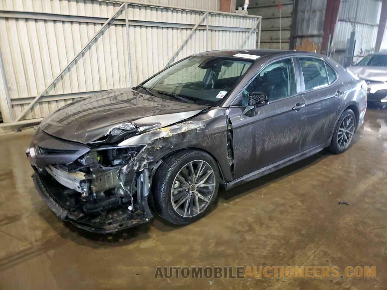 4T1G11AK9MU455358 TOYOTA CAMRY 2021